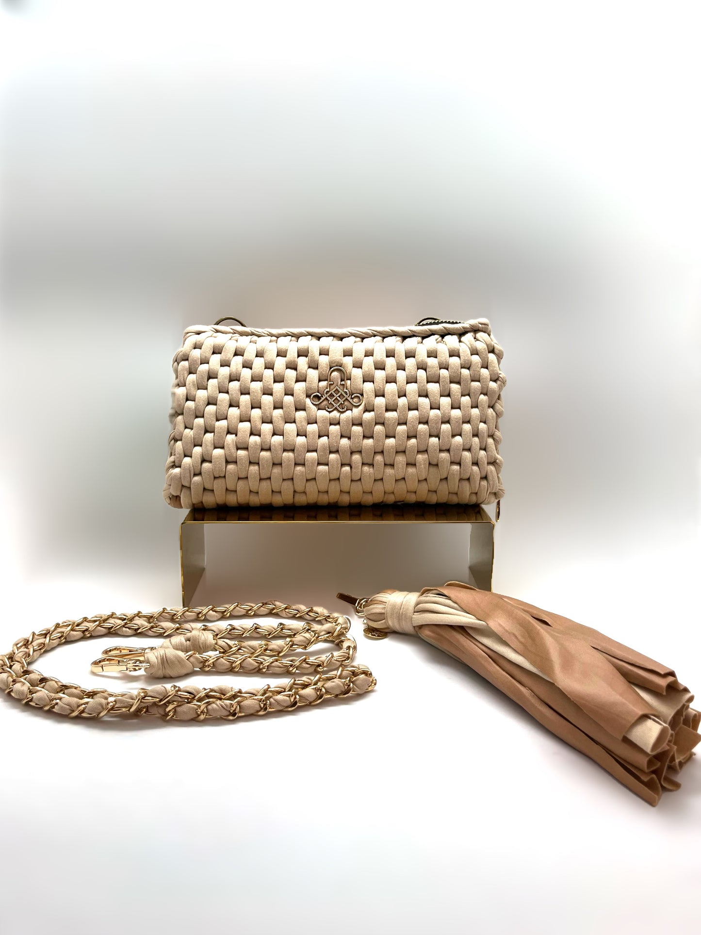 WALLET SLASH BAG