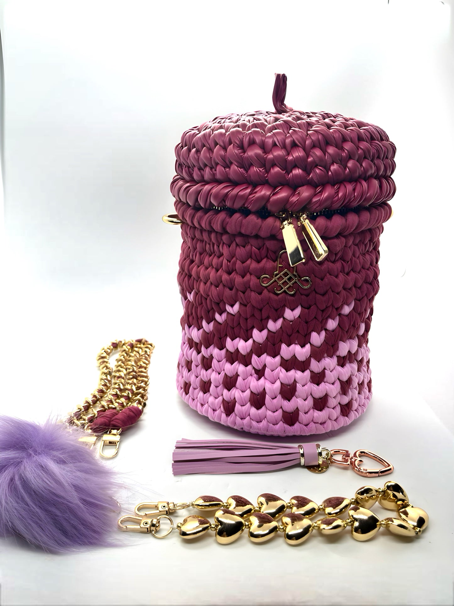 LOVE BUCKET BAG