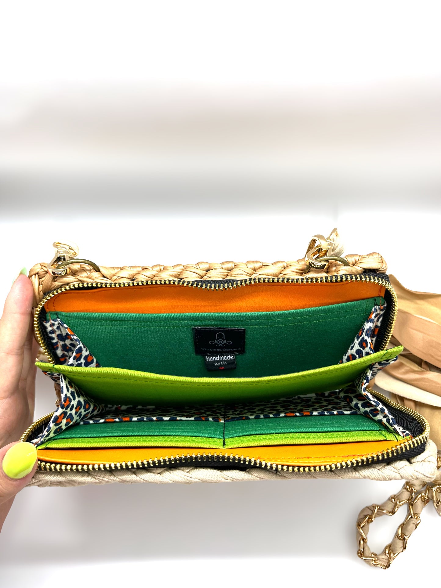 WALLET SLASH BAG