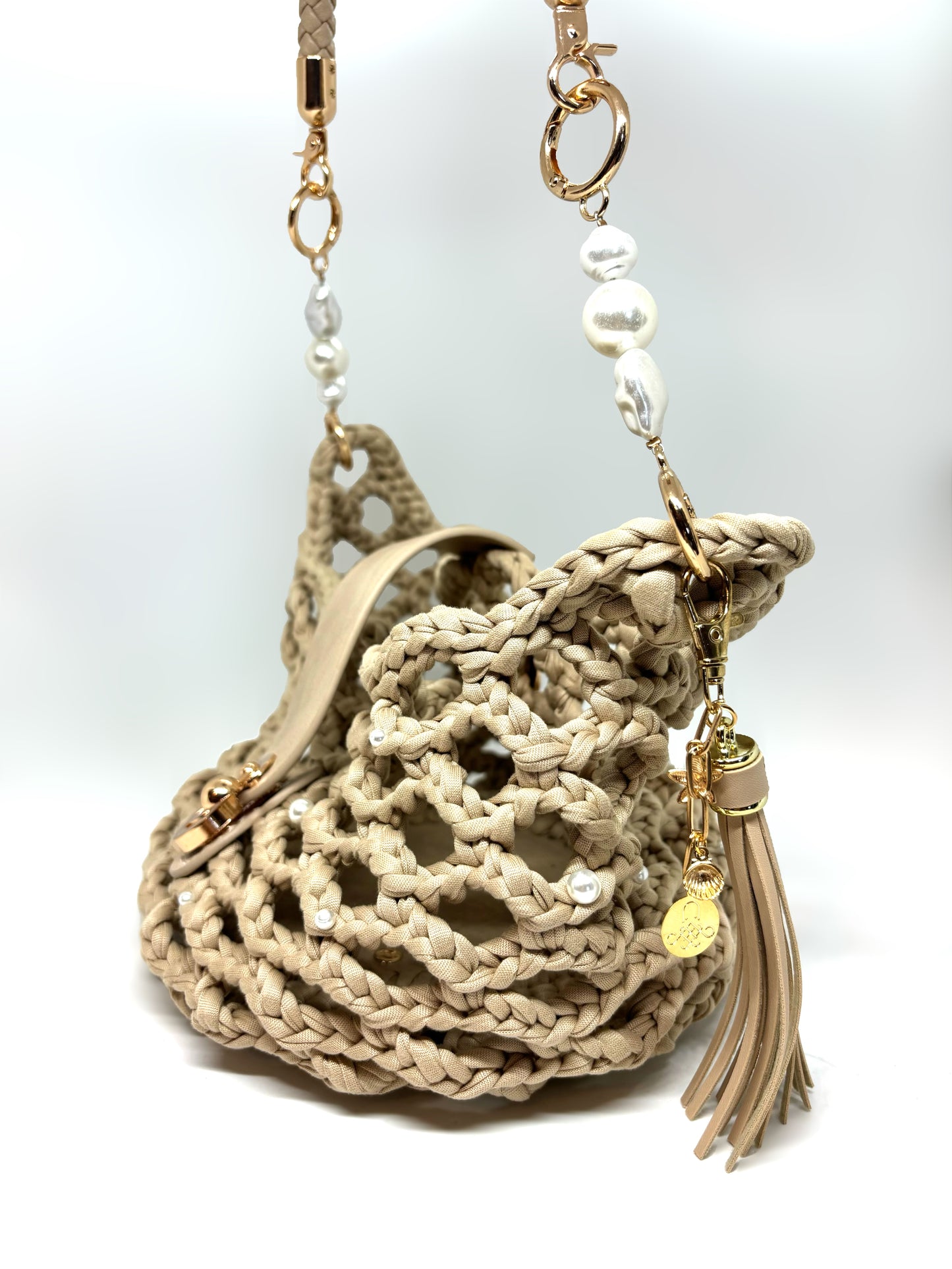 SUMMER NET AND PEARL BAG