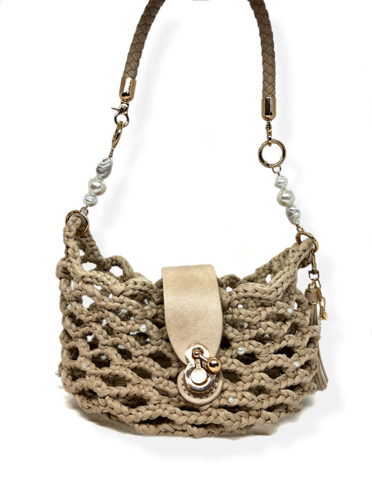 SUMMER NET AND PEARL BAG