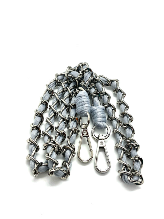 CADENA DE METAL ENTRETEJIDA