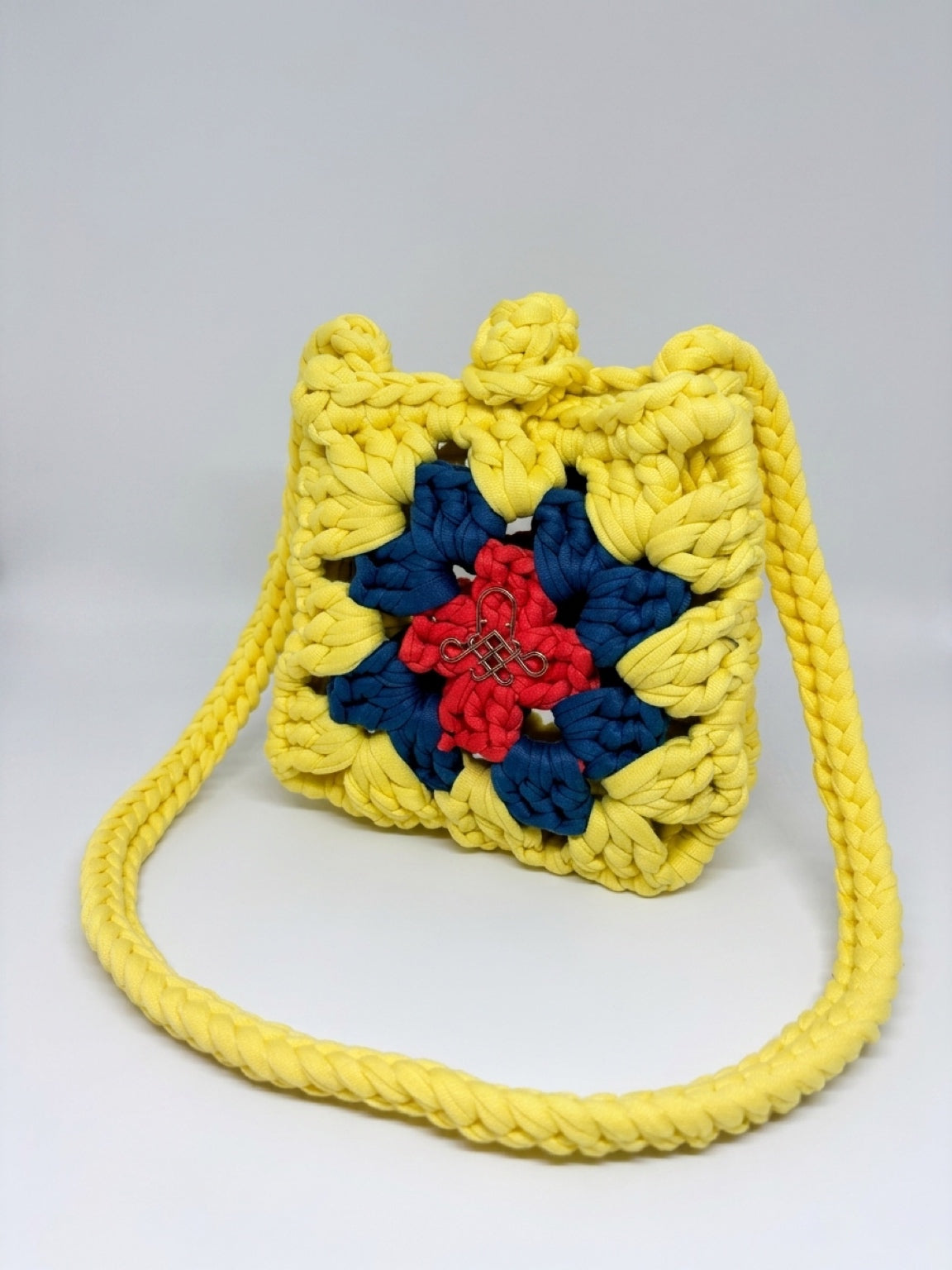 GRANNY SQUARE MINI BAG
