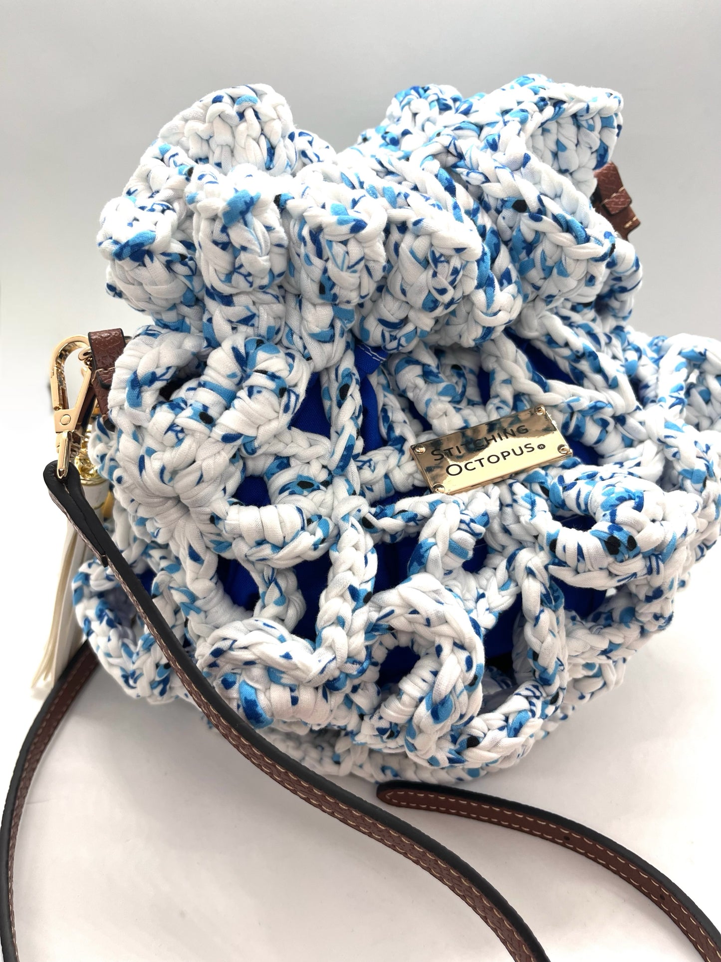BLUET FLOWER BUCKET